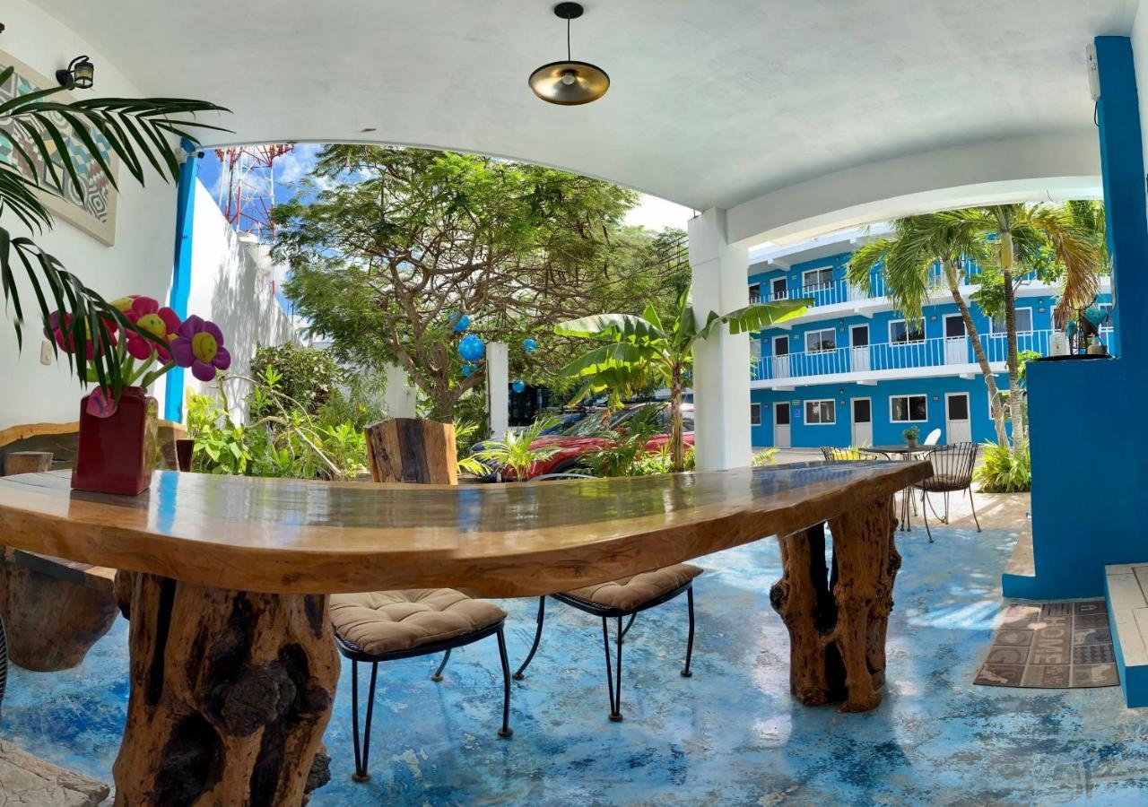 Blue Coconut Cancun Hotel エクステリア 写真