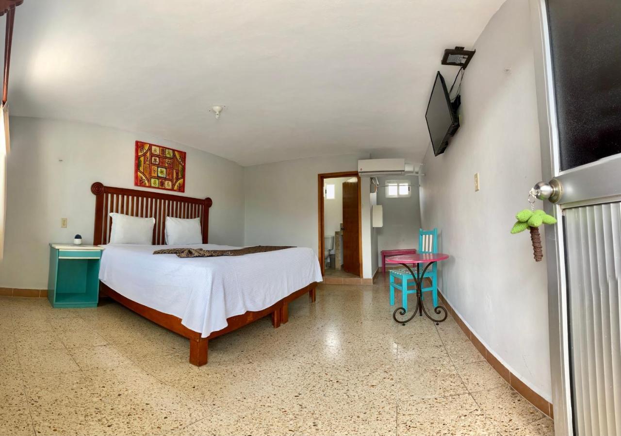 Blue Coconut Cancun Hotel エクステリア 写真