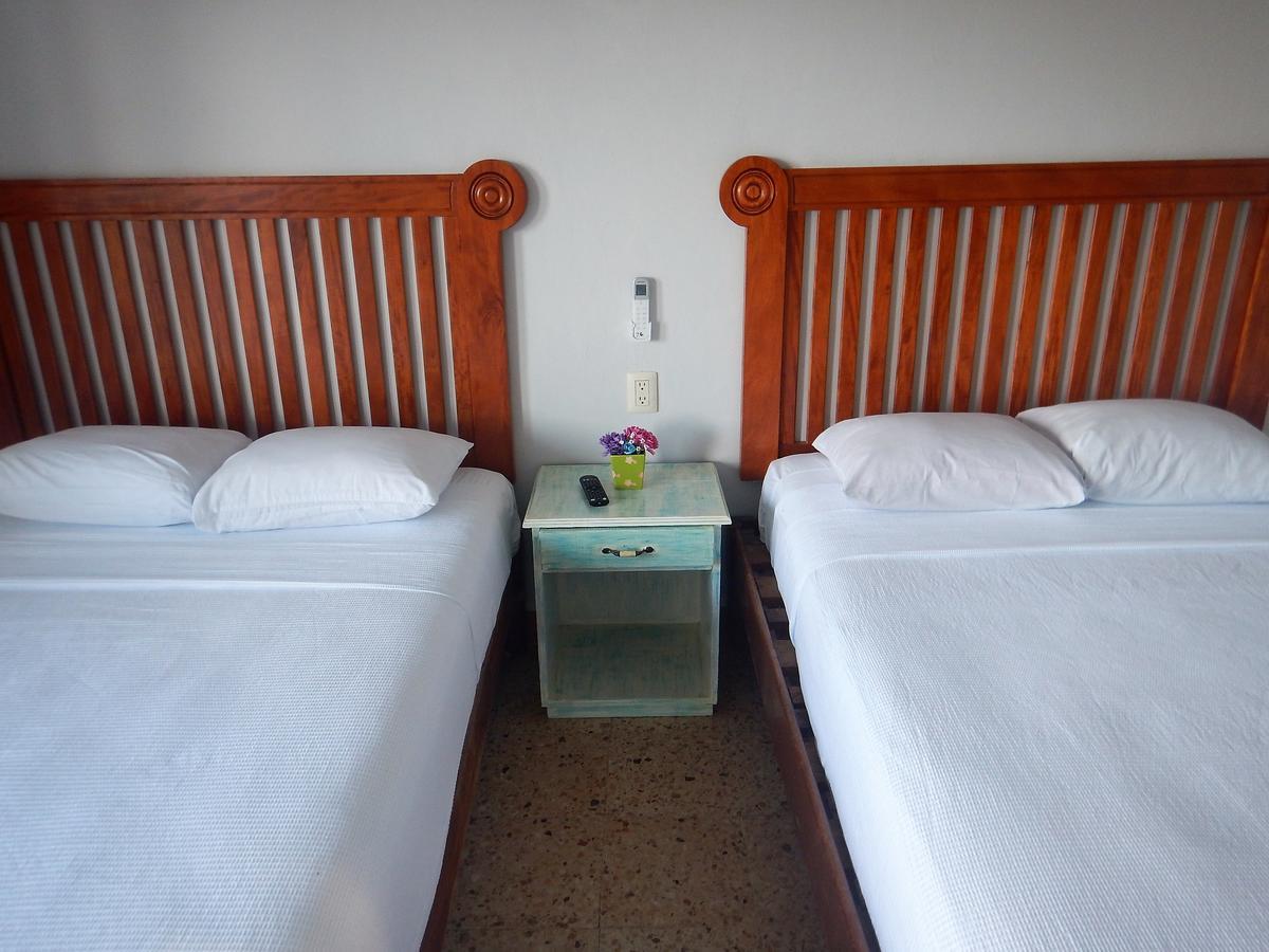 Blue Coconut Cancun Hotel エクステリア 写真