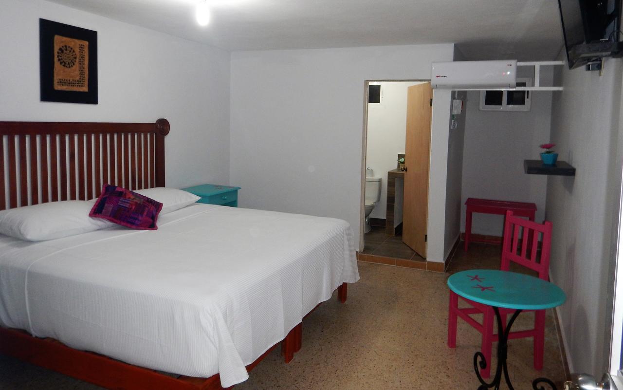 Blue Coconut Cancun Hotel エクステリア 写真