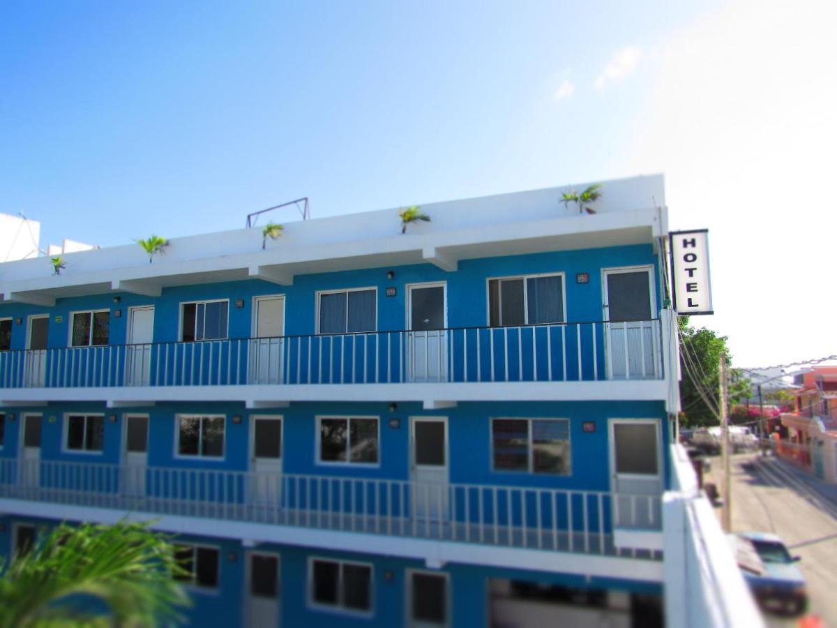 Blue Coconut Cancun Hotel エクステリア 写真