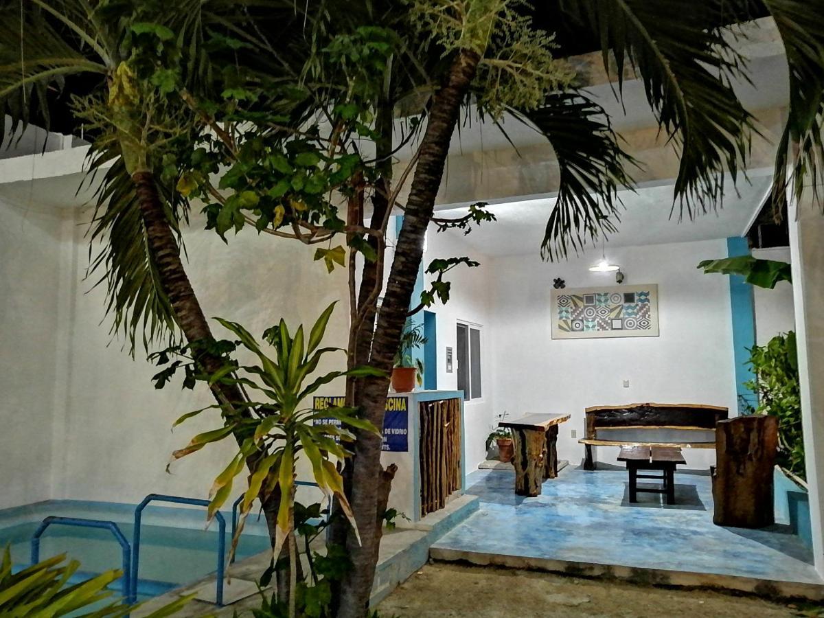 Blue Coconut Cancun Hotel エクステリア 写真